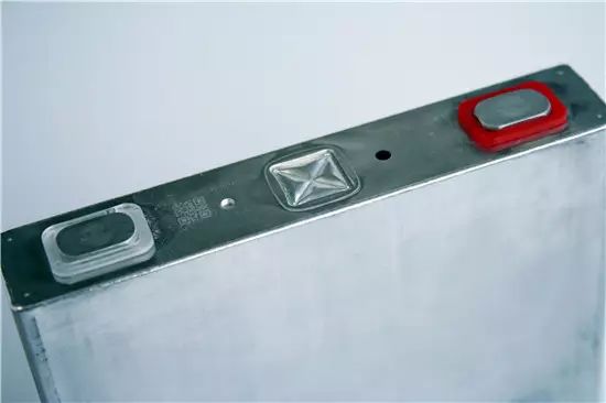 激光方形電池(連續激光)立焊樣品圖片 激光方形電池(連續激光)立焊樣品圖片